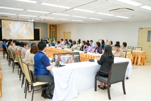 ร่วมพิธีส่งมอบสื่อเพื่อการประชาสัมพันธ์แหล่งเรียนรู้และท่องเที่ยวเชิงสร้างสรรค์บนฐานนวัตกรรมอย่างยั่งยืน