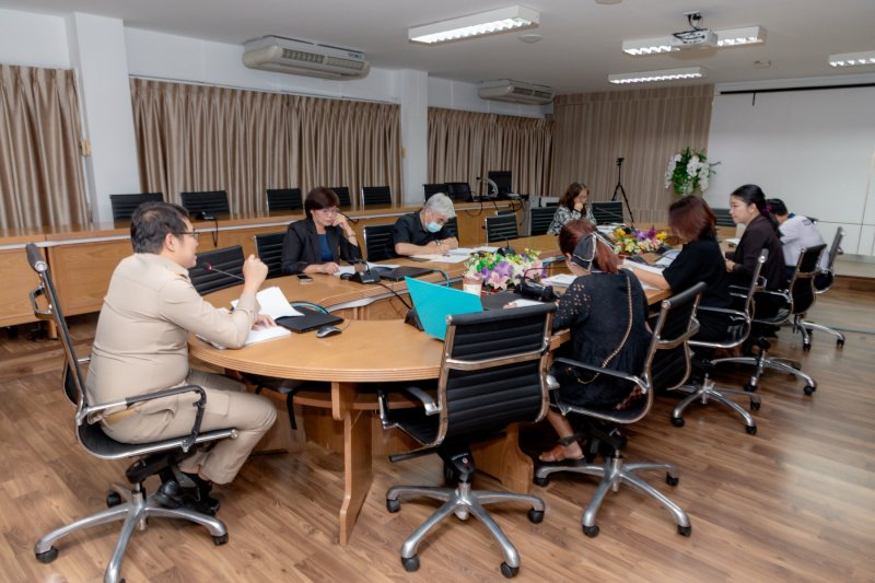 การประชุมคณะกรรมการวิชาการประจำคณะครุศาสตร์ ครั้งที่ 9/2568