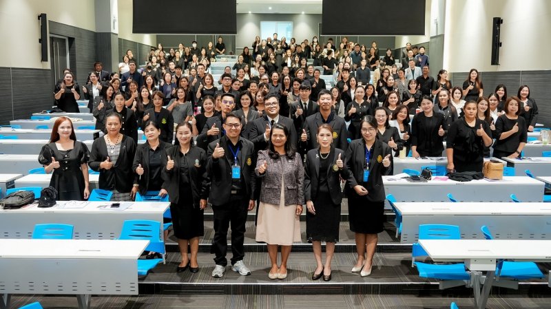 โครงการอบรมเชิงปฏิบัติการเพื่อพัฒนาศักยภาพผู้บริหารและครูให้เป็นนวัตกรทางการศึกษาเพื่อพัฒนาสมรรถนะของผู้เรียน ตามรูปแบบ PTRU Model