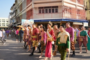 ร่วมเดินรณรงค์แต่งไทยงานแผ่นดินสมเด็จพระนารายณ์มหาราช ประจำปี พ.ศ. 2568