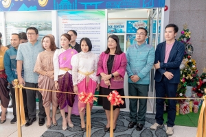 ร่วมพิธีเปิดงานเทศกาลภาษานานาชาติ 2025