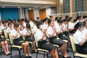 พิธีฝากตัวเป็นศิษย์ รับขวัญนักศึกษาสายครู มรภ.เทพสตรี และปฐมนิเทศ นศ. คณะครุศาสตร์