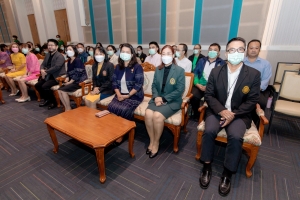 ร่วมต้อนรับนักศึกษาใหม่ในพิธีปฐมนิเทศนักศึกษาภาคปกติ ประจำปีการศึกษา 2568