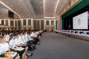 ร่วมต้อนรับนักศึกษาใหม่ในพิธีปฐมนิเทศนักศึกษาภาคปกติ ประจำปีการศึกษา 2568
