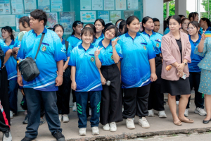 ร่วมต้อนรับขบวนแห่งานสืบสานงานประเพณีเข้าพรรษา ถวายผ้าอาบน้ำฝนและเทียนพรรษา ปี พ.ศ. 2568