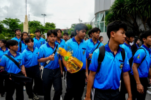 ร่วมต้อนรับขบวนแห่งานสืบสานงานประเพณีเข้าพรรษา ถวายผ้าอาบน้ำฝนและเทียนพรรษา ปี พ.ศ. 2568
