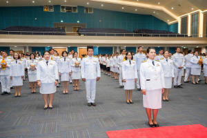 ร่วมพิธีถวายพระพรชัยมงคล พระบาทสมเด็จพระเจ้าอยู่หัว