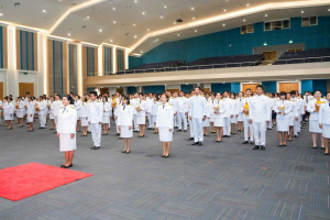 ร่วมพิธีถวายพระพรชัยมงคล พระบาทสมเด็จพระเจ้าอยู่หัว