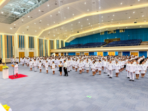 ร่วมพิธีถวายพระพรชัยมงคล พระบาทสมเด็จพระเจ้าอยู่หัว