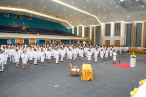ร่วมพิธีถวายพระพรชัยมงคล พระบาทสมเด็จพระเจ้าอยู่หัว