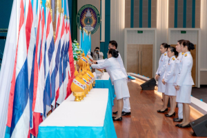 ร่วมพิธีถวายพระพรชัยมงคล สมเด็จพระนางเจ้าสิริกิติ์ พระบรมราชินีนาถ พระบรมราชชนนีพันปีหลวง