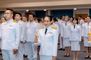 ร่วมพิธีถวายพระพรชัยมงคล สมเด็จพระนางเจ้าสิริกิติ์ พระบรมราชินีนาถ พระบรมราชชนนีพันปีหลวง