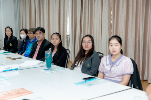 โครงการพัฒนาศักยภาพครูประจำการและครูพี่เลี้ยงให้มีคุณลักษณะของ Strong Teacher