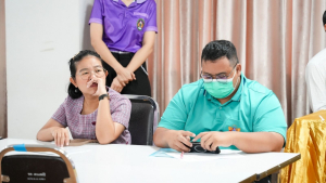 โครงการพัฒนาศักยภาพครูประจำการและครูพี่เลี้ยงให้มีคุณลักษณะของ Strong Teacher