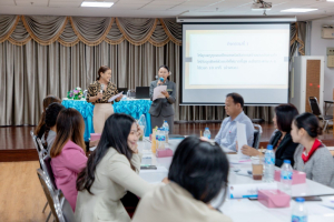 โครงการพัฒนาศักยภาพครูประจำการและครูพี่เลี้ยงให้มีคุณลักษณะของ Strong Teacher