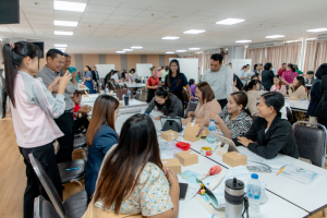 โครงการพัฒนาศักยภาพครูประจำการและครูพี่เลี้ยงให้มีคุณลักษณะของ Strong Teacher