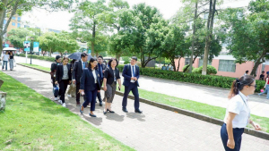 ร่วมหารือแนวทางการแลกเปลี่ยนทางวิชาการ และลงนามความร่วมมือกับ Guangxi Talent International College
