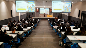 โครงการอบรมเชิงปฏิบัติการเพื่อพัฒนาศักยภาพผู้บริหารและครูให้เป็นนวัตกรทางการศึกษาเพื่อพัฒนาสมรรถนะของผู้เรียน ตามรูปแบบ PTRU Model