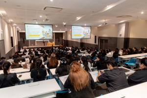 โครงการอบรมเชิงปฏิบัติการเพื่อพัฒนาศักยภาพผู้บริหารและครูให้เป็นนวัตกรทางการศึกษาเพื่อพัฒนาสมรรถนะของผู้เรียน ตามรูปแบบ PTRU Model