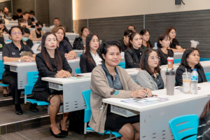 โครงการอบรมเชิงปฏิบัติการเพื่อพัฒนาศักยภาพผู้บริหารและครูให้เป็นนวัตกรทางการศึกษาเพื่อพัฒนาสมรรถนะของผู้เรียน ตามรูปแบบ PTRU Model