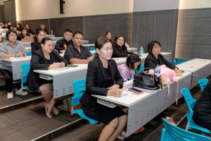 โครงการอบรมเชิงปฏิบัติการ เรื่อง นวัตกรรมการเรียนการสอน สำหรับการพัฒนาผู้เรียนในศตวรรษที่ 21 และวิทยฐานะ