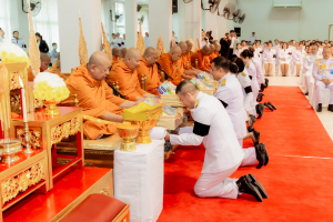 ร่วมกิจกรรมเนื่องในวันคล้ายวันพระบรมราชสมภพ รัชกาลที่ 9 วันชาติ และวันพ่อแห่งชาติ