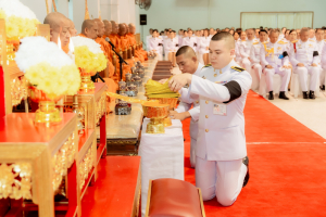 ร่วมกิจกรรมเนื่องในวันคล้ายวันพระบรมราชสมภพ รัชกาลที่ 9 วันชาติ และวันพ่อแห่งชาติ