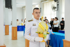 ร่วมกิจกรรมเนื่องในวันคล้ายวันพระบรมราชสมภพ รัชกาลที่ 9 วันชาติ และวันพ่อแห่งชาติ