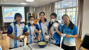 โครงการอบอุ่นสร้างอาชีพ : เวิร์คช็อปขนมอบง่ายง่ายสร้างรายได้สำหรับนักศึกษาปฐมวัย