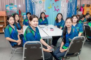 โครงการการส่งเสริมและพัฒนาทักษะด้านอาชีพที่สองของนักศึกษาสาขาวิชาจิตวิทยาและการแนะแนว เรื่อง Tiny Cute พลาสติกหดแปลงร่าง