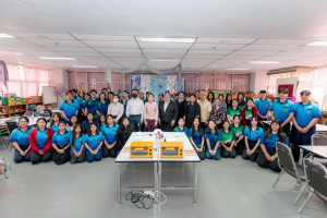 โครงการการส่งเสริมและพัฒนาทักษะด้านอาชีพที่สองของนักศึกษาสาขาวิชาจิตวิทยาและการแนะแนว เรื่อง Tiny Cute พลาสติกหดแปลงร่าง