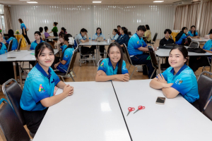 โครงการการส่งเสริมและพัฒนาทักษะด้านอาชีพที่สองของนักศึกษาสาขาวิชาจิตวิทยาและการแนะแนว เรื่อง ประทีปเวียงพิงค์