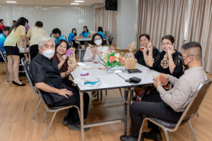 โครงการการส่งเสริมและพัฒนาทักษะด้านอาชีพที่สองของนักศึกษาสาขาวิชาจิตวิทยาและการแนะแนว เรื่อง ประทีปเวียงพิงค์