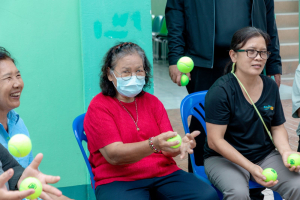 โครงการพัฒนาศักยภาพผู้สูงอายุให้ได้รับการเสริมสร้างและดูแลสุขภาวะแบบมีส่วนร่วม จังหวัดสิงห์บุรี (รพสต.บ้านแป้ง)