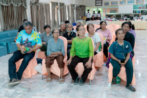 โครงการพัฒนาศักยภาพผู้สูงอายุให้ได้รับการเสริมสร้างและดูแลสุขภาวะแบบมีส่วนร่วม จังหวัดลพบุรี ในพื้นที่ ทต.เขาพระยาเดินธง