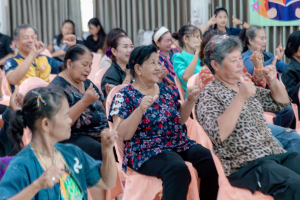 โครงการพัฒนาศักยภาพผู้สูงอายุให้ได้รับการเสริมสร้างและดูแลสุขภาวะแบบมีส่วนร่วม จังหวัดลพบุรี ในพื้นที่ ทต.เขาพระยาเดินธง