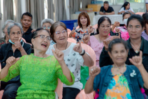 โครงการพัฒนาศักยภาพผู้สูงอายุให้ได้รับการเสริมสร้างและดูแลสุขภาวะแบบมีส่วนร่วม จังหวัดลพบุรี ในพื้นที่ ทต.เขาพระยาเดินธง