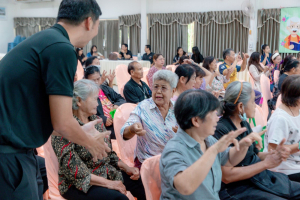 โครงการพัฒนาศักยภาพผู้สูงอายุให้ได้รับการเสริมสร้างและดูแลสุขภาวะแบบมีส่วนร่วม จังหวัดลพบุรี ในพื้นที่ ทต.เขาพระยาเดินธง