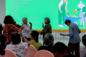 โครงการพัฒนาศักยภาพผู้สูงอายุให้ได้รับการเสริมสร้างและดูแลสุขภาวะแบบมีส่วนร่วม จังหวัดลพบุรี ในพื้นที่ ทต.เขาพระยาเดินธง