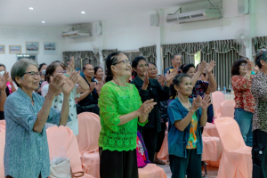 โครงการพัฒนาศักยภาพผู้สูงอายุให้ได้รับการเสริมสร้างและดูแลสุขภาวะแบบมีส่วนร่วม จังหวัดลพบุรี ในพื้นที่ ทต.เขาพระยาเดินธง
