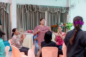 โครงการพัฒนาศักยภาพผู้สูงอายุให้ได้รับการเสริมสร้างและดูแลสุขภาวะแบบมีส่วนร่วม จังหวัดลพบุรี ในพื้นที่ ทต.เขาพระยาเดินธง