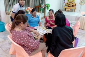 โครงการพัฒนาศักยภาพผู้สูงอายุให้ได้รับการเสริมสร้างและดูแลสุขภาวะแบบมีส่วนร่วม จังหวัดลพบุรี ในพื้นที่ ทต.เขาพระยาเดินธง