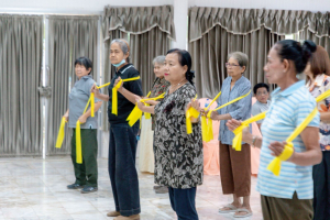 โครงการพัฒนาศักยภาพผู้สูงอายุให้ได้รับการเสริมสร้างและดูแลสุขภาวะแบบมีส่วนร่วม จังหวัดลพบุรี ในพื้นที่ ทต.เขาพระยาเดินธง