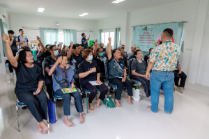 โครงการพัฒนาศักยภาพผู้สูงอายุให้ได้รับการเสริมสร้างและดูแลสุขภาวะแบบมีส่วนร่วม จังหวัดลพบุรี ในพื้นที่ อบต.เขาสมอคอน