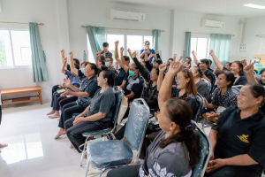โครงการพัฒนาศักยภาพผู้สูงอายุให้ได้รับการเสริมสร้างและดูแลสุขภาวะแบบมีส่วนร่วม จังหวัดลพบุรี ในพื้นที่ อบต.เขาสมอคอน