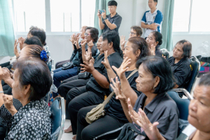 โครงการพัฒนาศักยภาพผู้สูงอายุให้ได้รับการเสริมสร้างและดูแลสุขภาวะแบบมีส่วนร่วม จังหวัดลพบุรี ในพื้นที่ อบต.เขาสมอคอน