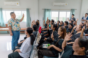 โครงการพัฒนาศักยภาพผู้สูงอายุให้ได้รับการเสริมสร้างและดูแลสุขภาวะแบบมีส่วนร่วม จังหวัดลพบุรี ในพื้นที่ อบต.เขาสมอคอน