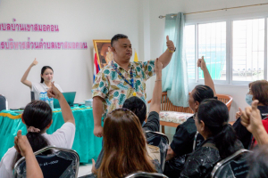 โครงการพัฒนาศักยภาพผู้สูงอายุให้ได้รับการเสริมสร้างและดูแลสุขภาวะแบบมีส่วนร่วม จังหวัดลพบุรี ในพื้นที่ อบต.เขาสมอคอน