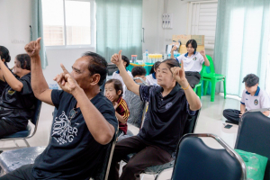 โครงการพัฒนาศักยภาพผู้สูงอายุให้ได้รับการเสริมสร้างและดูแลสุขภาวะแบบมีส่วนร่วม จังหวัดลพบุรี ในพื้นที่ อบต.เขาสมอคอน