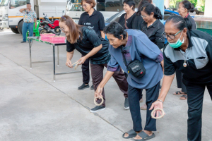 โครงการพัฒนาศักยภาพผู้สูงอายุให้ได้รับการเสริมสร้างและดูแลสุขภาวะแบบมีส่วนร่วม จังหวัดลพบุรี ในพื้นที่ อบต.เขาสมอคอน